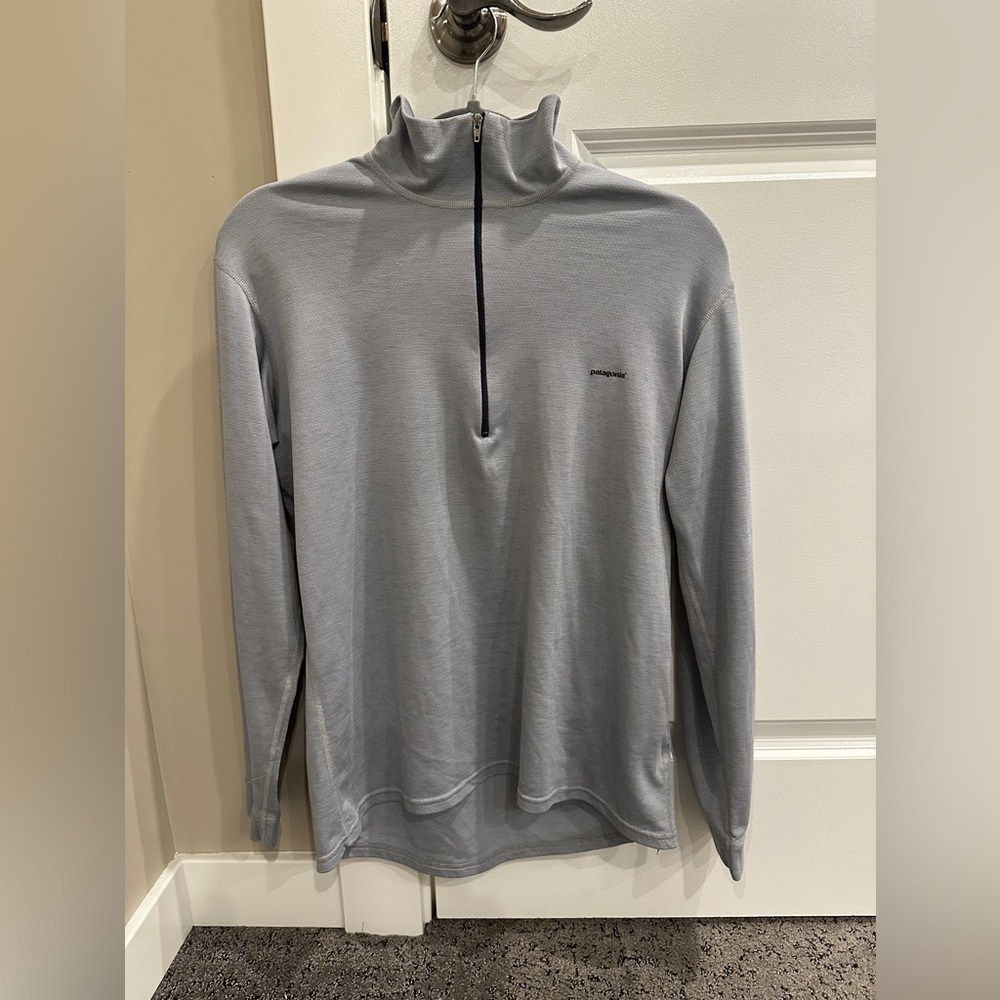 Patagonia capilene 1/4 zip long sleeve sweatshirt| size m
